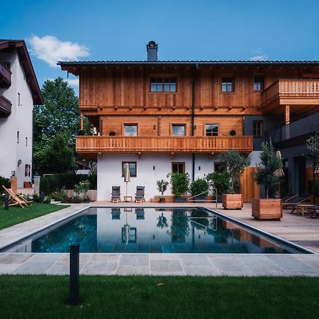 Landgasthof Hotel Linde ชตุมม์ ภายนอก รูปภาพ