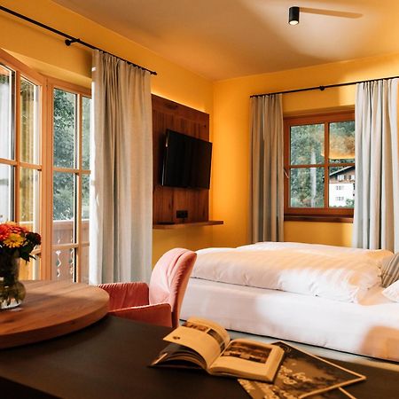 Landgasthof Hotel Linde ชตุมม์ ภายนอก รูปภาพ
