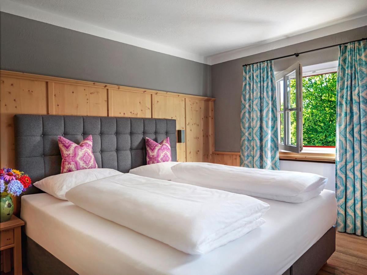 Landgasthof Hotel Linde ชตุมม์ ภายนอก รูปภาพ