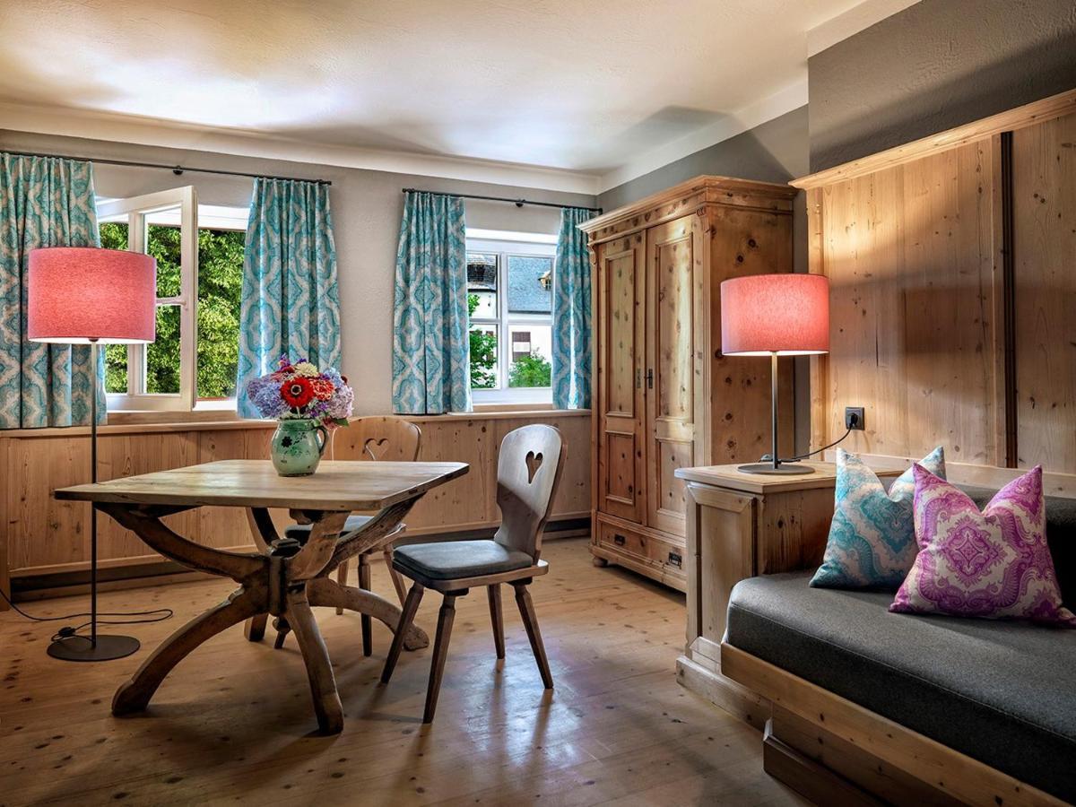 Landgasthof Hotel Linde ชตุมม์ ภายนอก รูปภาพ