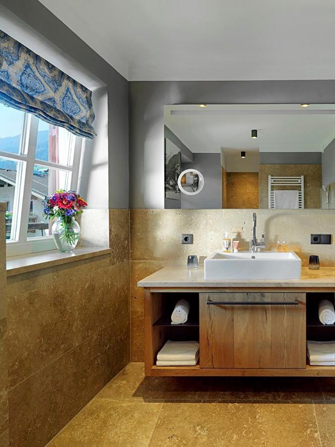 Landgasthof Hotel Linde ชตุมม์ ภายนอก รูปภาพ