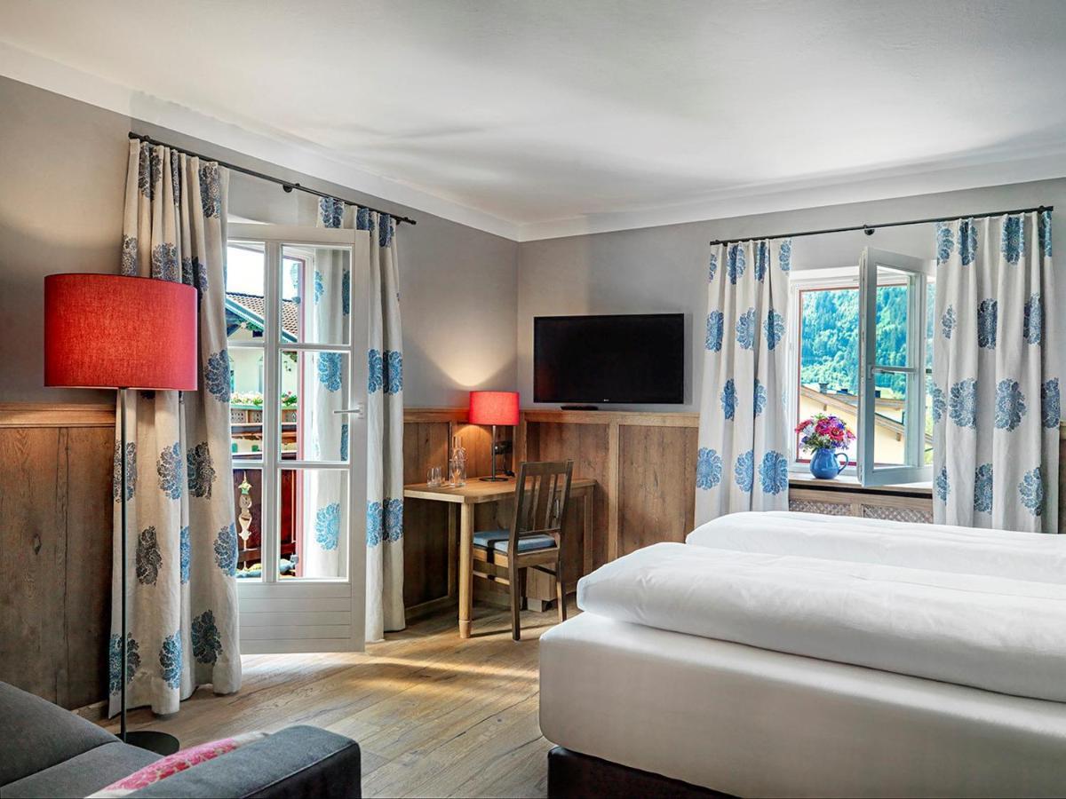 Landgasthof Hotel Linde ชตุมม์ ภายนอก รูปภาพ