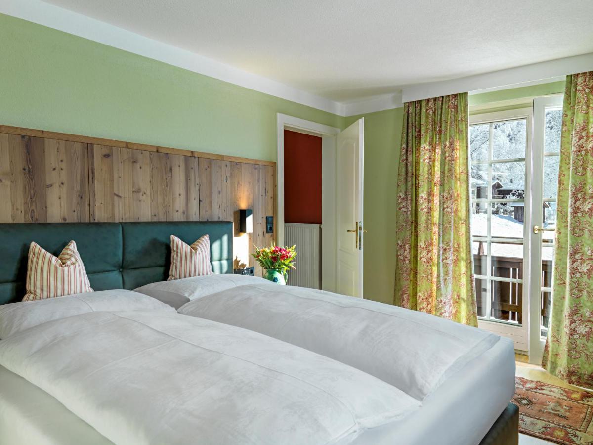 Landgasthof Hotel Linde ชตุมม์ ภายนอก รูปภาพ