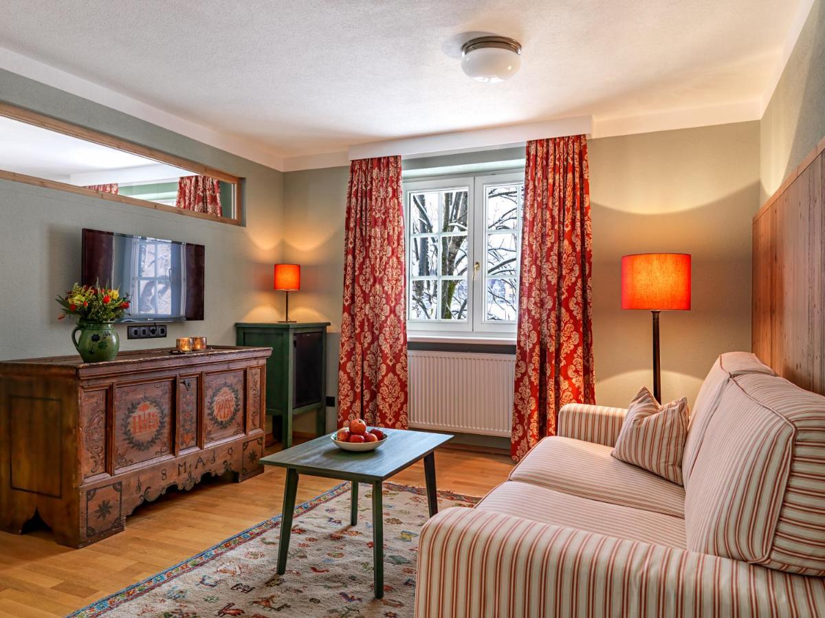 Landgasthof Hotel Linde ชตุมม์ ภายนอก รูปภาพ