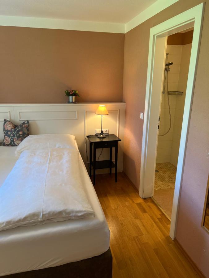 Landgasthof Hotel Linde ชตุมม์ ภายนอก รูปภาพ