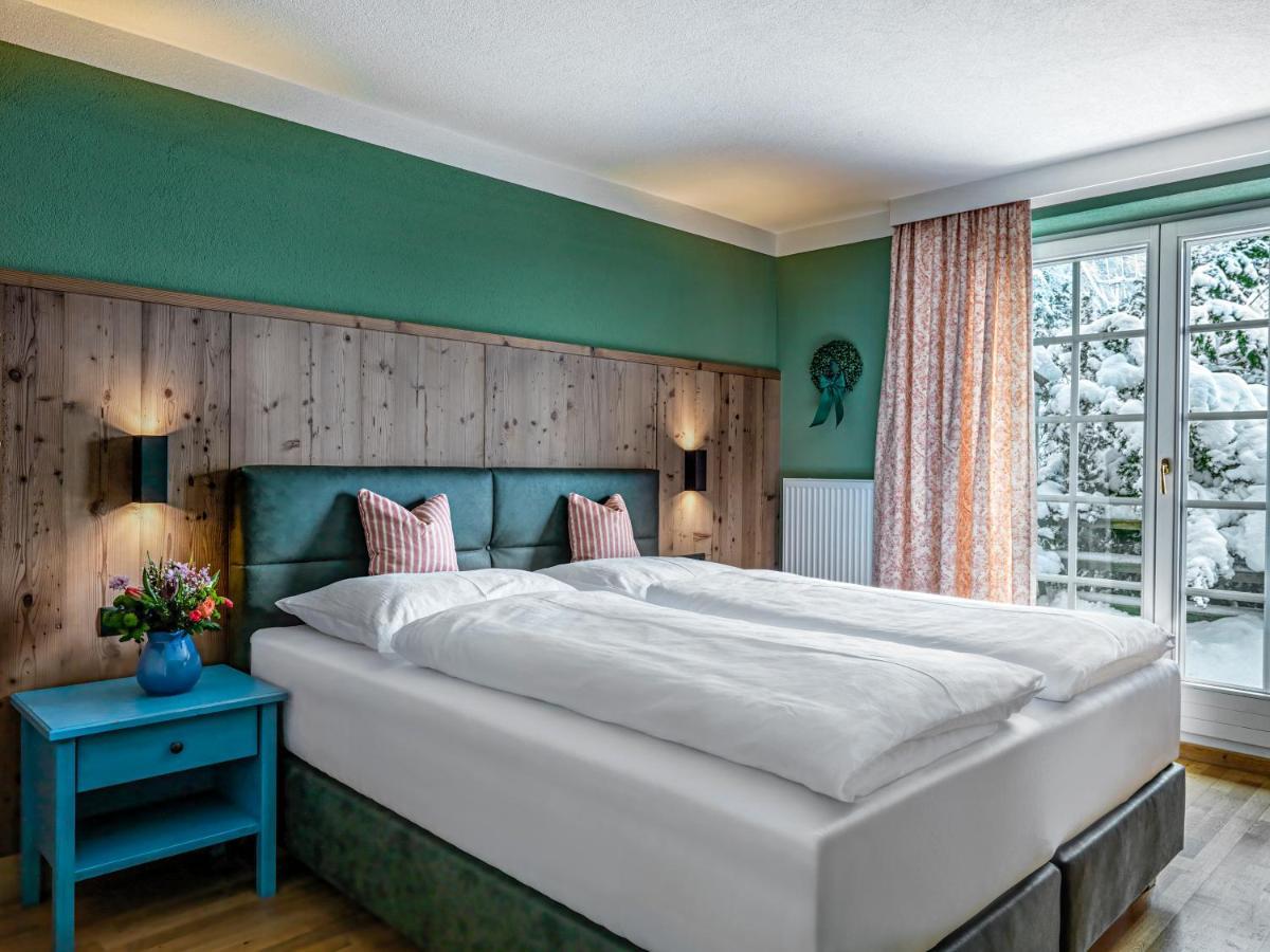 Landgasthof Hotel Linde ชตุมม์ ภายนอก รูปภาพ